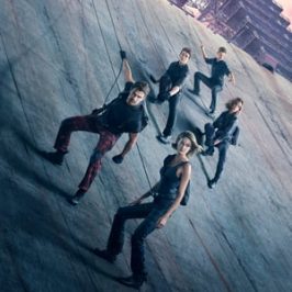 Allegiant (2016)